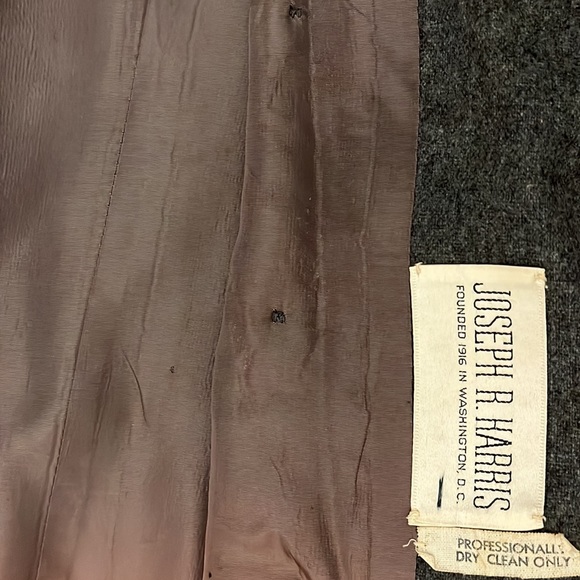 Vintage Women’s Wool pantsuit byJoseph R Harris - Picture 5 of 7